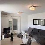 Apartamento With Parking Space Tribunj, Vodice - 24222 *